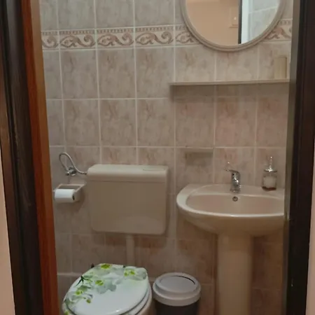 Rooms Helena Krk Town Exterior photo