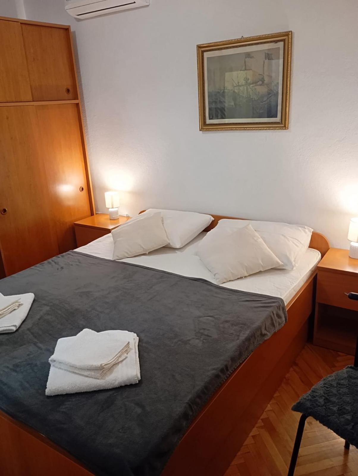 Helena Apartment