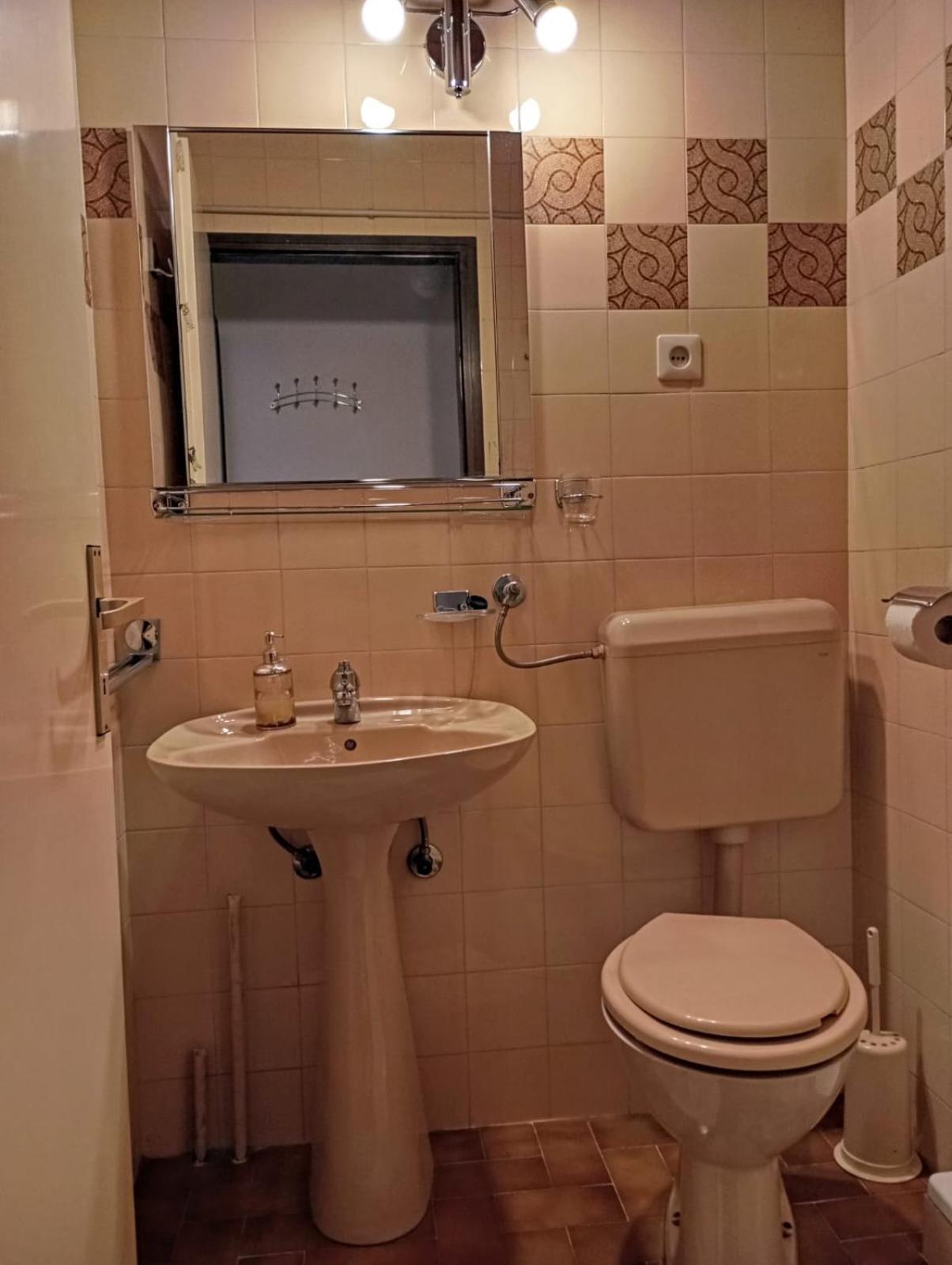 Helena Apartment Krk Town