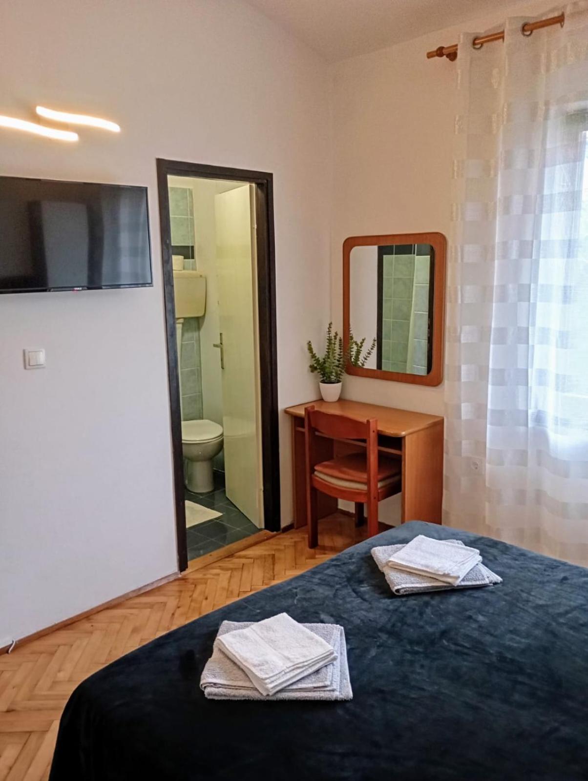 Helena Apartment Krk Town
